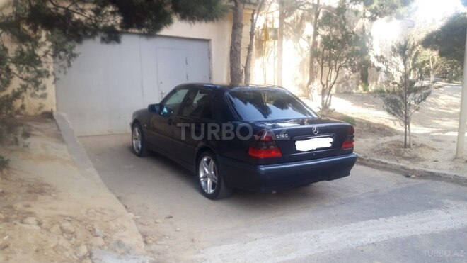 Mercedes C 180 1999, 230,000 km - 1.8 l - Bakı