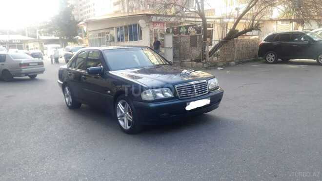 Mercedes C 180 1999, 230,000 km - 1.8 l - Bakı