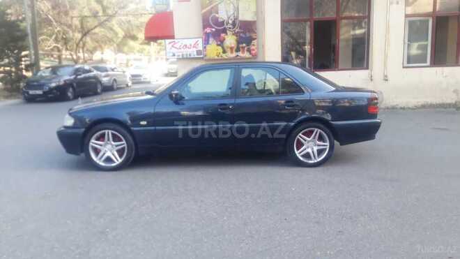 Mercedes C 180 1999, 230,000 km - 1.8 l - Bakı