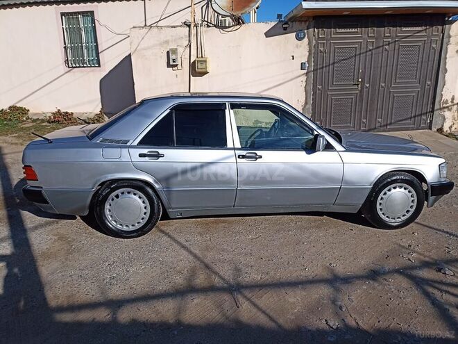 Mercedes 190 1992, 376,548 km - 1.8 l - Şəki