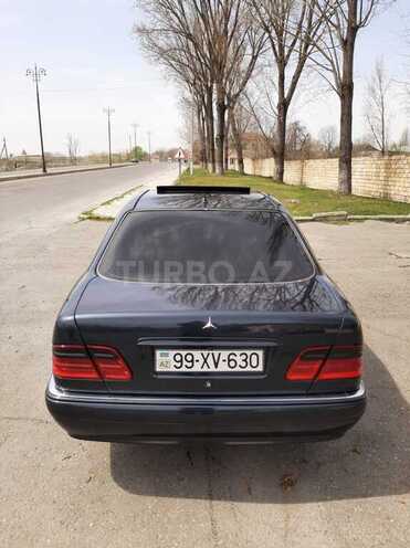 Mercedes E 280 1998, 380,000 km - 2.8 л - Şəki
