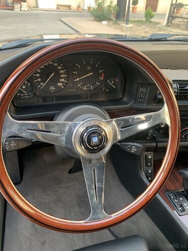 BMW 525 1993, 213,900 km - 2.5 л - Bakı