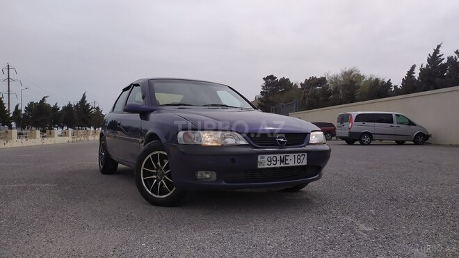Opel Vectra 1997, 324,215 km - 1.6 l - Sumqayıt