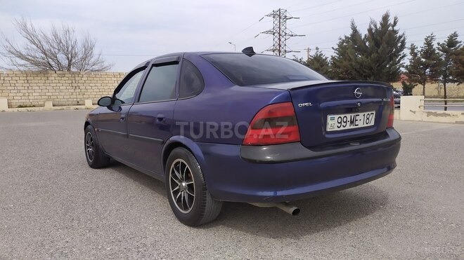 Opel Vectra 1997, 324,215 km - 1.6 l - Sumqayıt