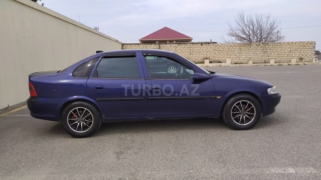 Opel Vectra 1997, 324,215 km - 1.6 l - Sumqayıt