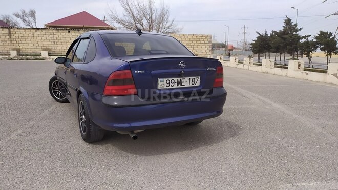 Opel Vectra 1997, 324,215 km - 1.6 l - Sumqayıt