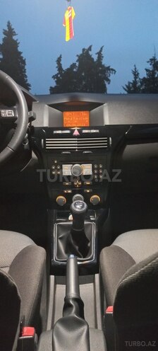 Opel Astra 2005, 199,000 km - 1.4 l - Qax