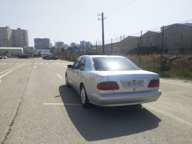 Mercedes E 320 2000, 796,000 km - 3.2 l - Bakı