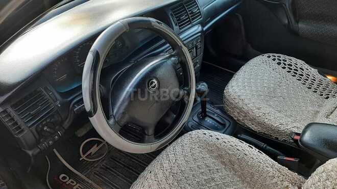 Opel Vectra 1996, 280,000 km - 2.0 l - Tovuz