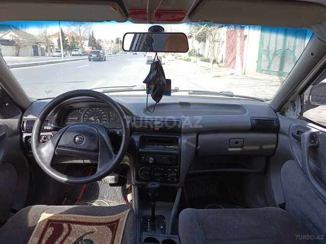 Opel Astra 1992, 327,842 km - 1.8 l - Sumqayıt