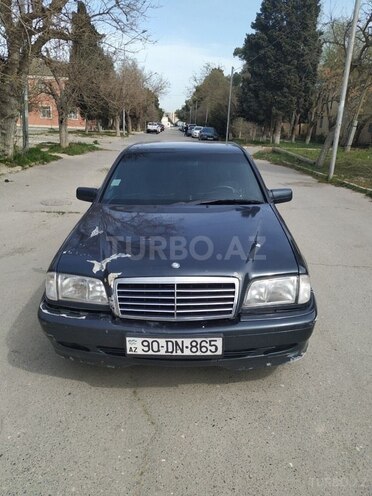 Mercedes E 220 2000, 400,000 km - 2.2 l - Bakı