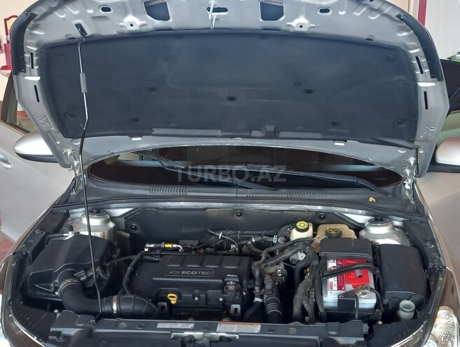 Chevrolet Cruze 2015, 181,500 km - 1.4 л - Tovuz