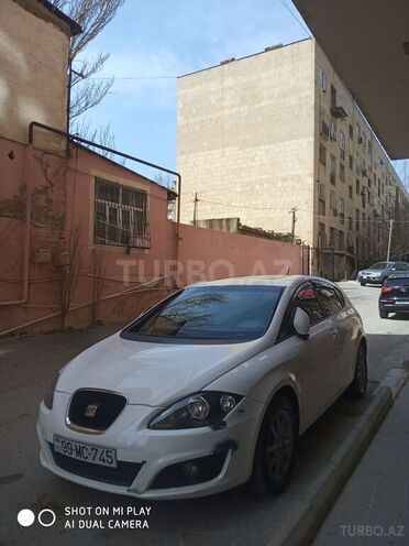SEAT Leon 2011, 193,000 km - 1.6 л - Bakı