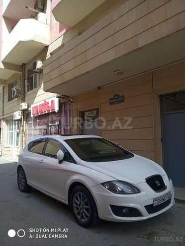 SEAT Leon 2011, 193,000 km - 1.6 л - Bakı