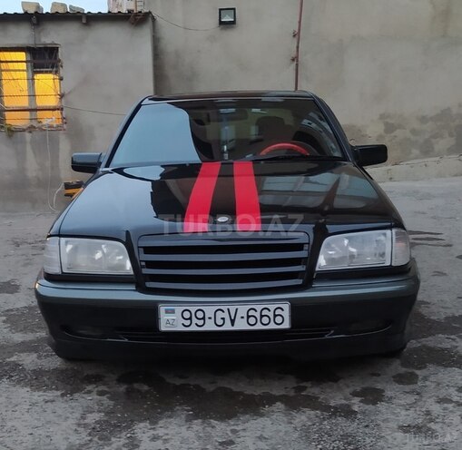 Mercedes C 220 2000, 389,500 km - 2.2 l - Bakı