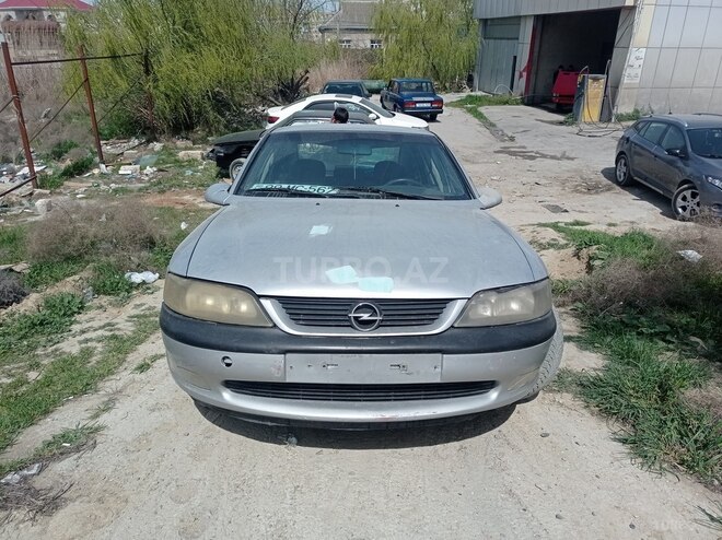 Opel Vectra 1998, 40,000 km - 1.6 l - Bakı
