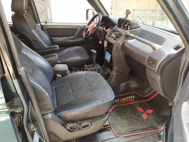 Mitsubishi Pajero 1992, 378,000 km - 2.5 l - Sumqayıt