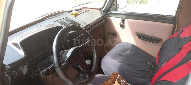 Moskvich  1991, 250,000 km - 1.5 l - Qusar