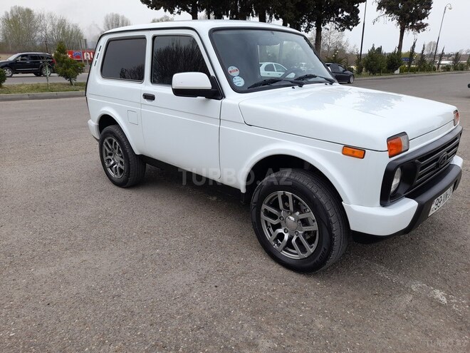 LADA (VAZ) Niva 2015, 160,000 km - 1.7 l - Qazax