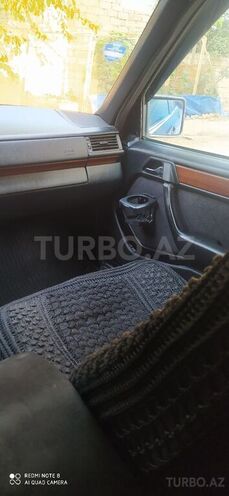 Mercedes 300 D 1991, 256,000 km - 3.0 l - Bakı