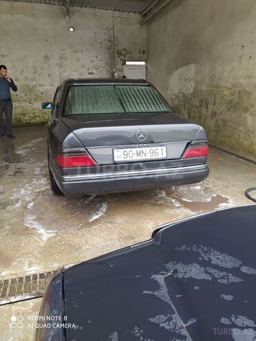 Mercedes 300 D 1991, 256,000 km - 3.0 l - Bakı