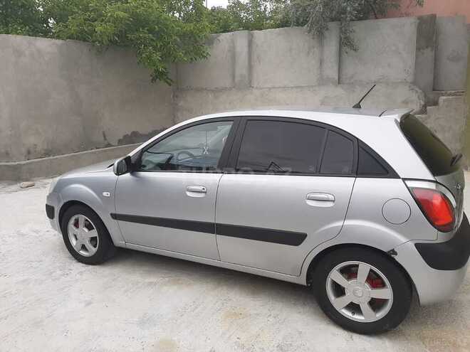 Kia Rio 2005, 318,000 km - 1.5 l - Bakı
