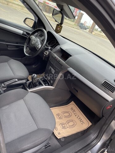 Opel Astra 2006, 179,000 km - 1.4 l - Sumqayıt