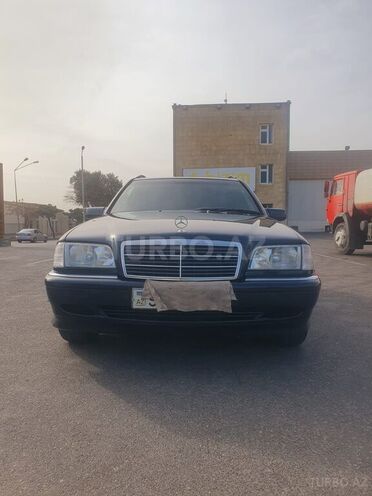 Mercedes C 220 2000, 308,000 km - 2.2 l - Bakı