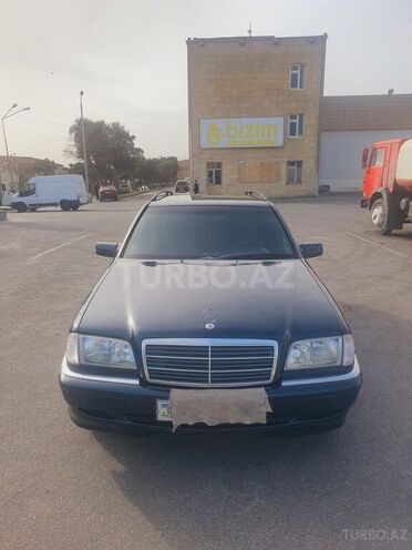 Mercedes C 220 2000, 308,000 km - 2.2 l - Bakı