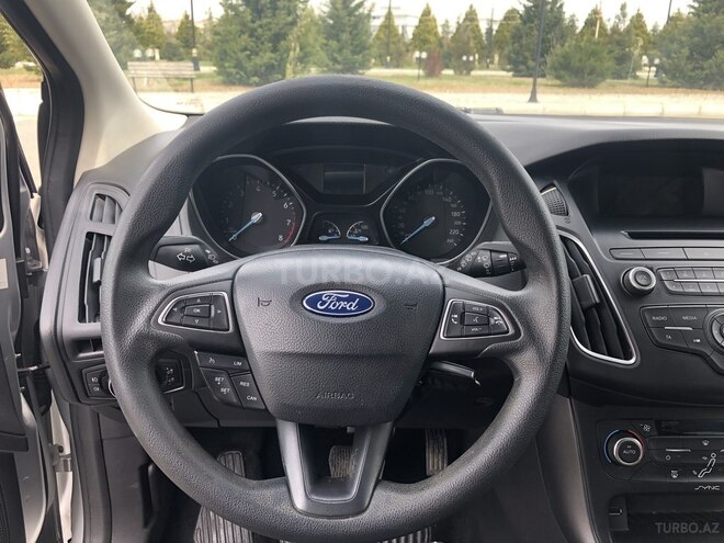 Ford Focus 2015, 133,000 km - 1.6 l - Ağdaş