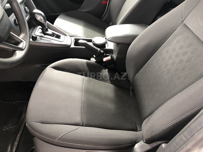 Ford Focus 2015, 133,000 km - 1.6 l - Ağdaş
