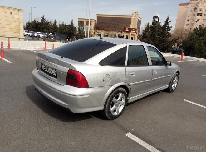 Opel Vectra 2001, 265,328 km - 2.2 l - Sumqayıt