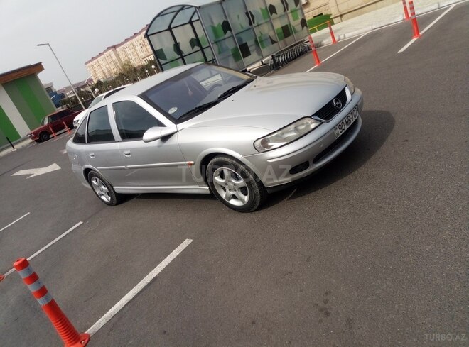 Opel Vectra 2001, 265,328 km - 2.2 l - Sumqayıt