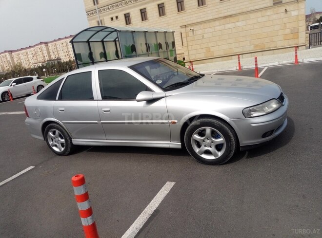 Opel Vectra 2001, 265,328 km - 2.2 l - Sumqayıt