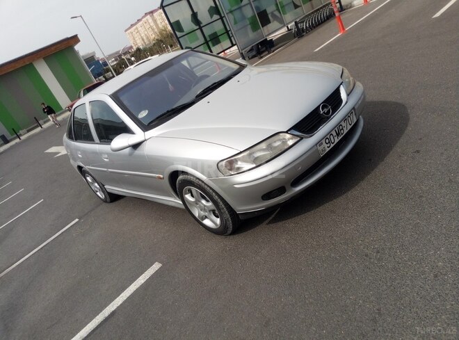 Opel Vectra 2001, 265,328 km - 2.2 l - Sumqayıt