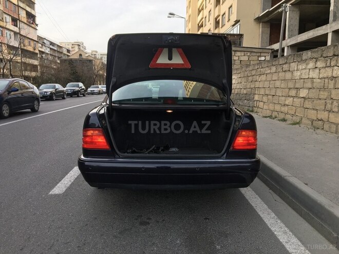 Mercedes E 230 1997, 356,900 km - 2.3 l - Bakı