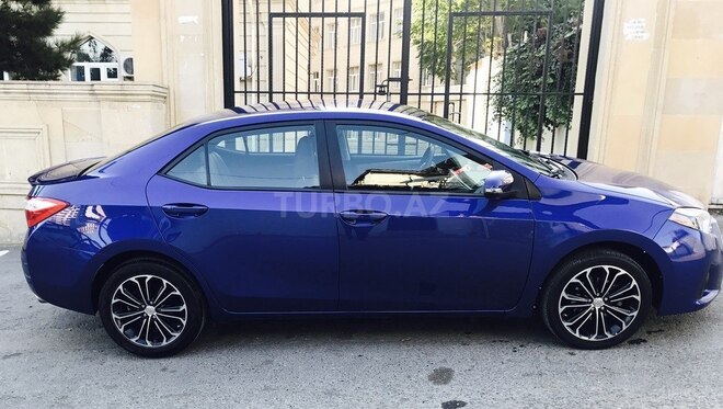 Toyota Corolla 2014, 64,374 km - 1.8 л - Bakı