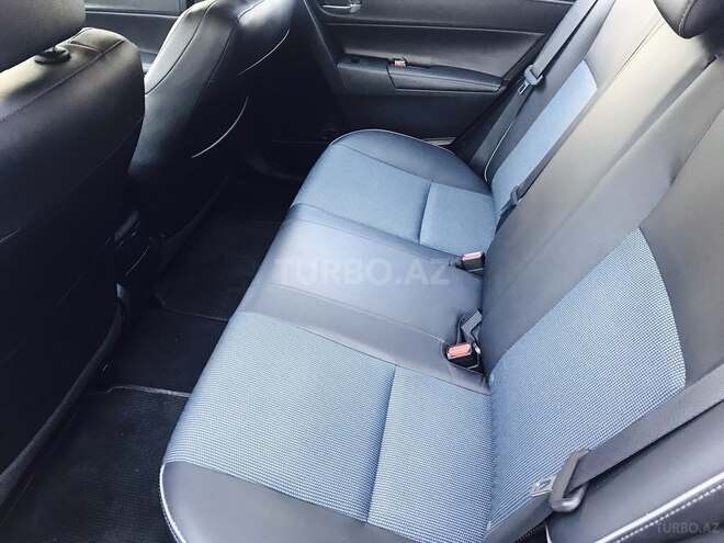 Toyota Corolla 2014, 64,374 km - 1.8 л - Bakı