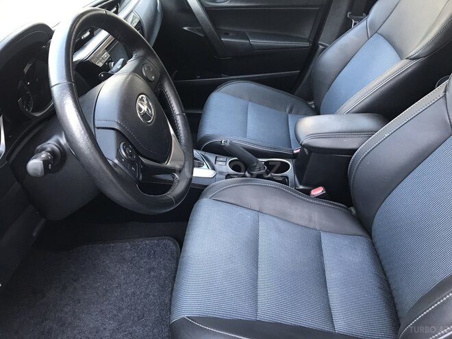 Toyota Corolla 2014, 64,374 km - 1.8 л - Bakı