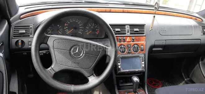 Mercedes C 200 1999, 286,000 km - 2.0 l - Bakı
