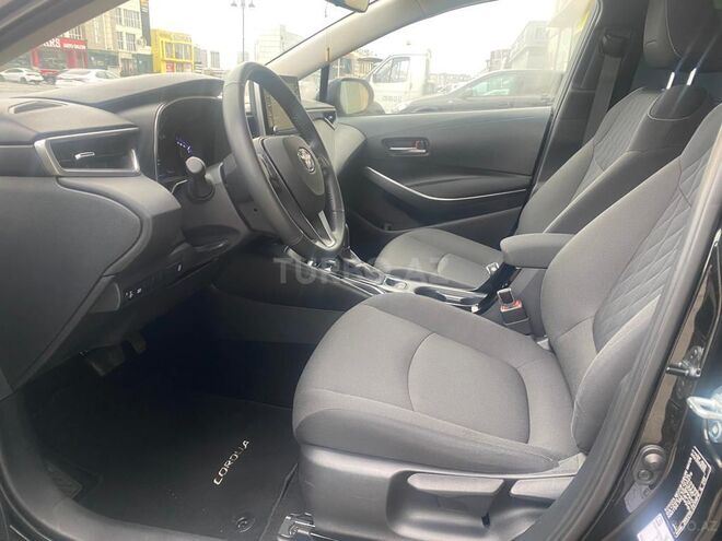 Toyota Corolla 2019, 28,000 km - 1.6 l - Bakı