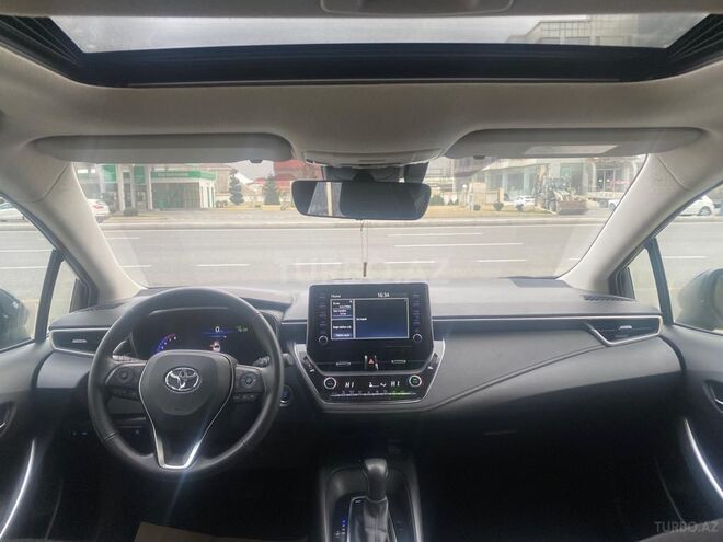 Toyota Corolla 2019, 28,000 km - 1.6 l - Bakı