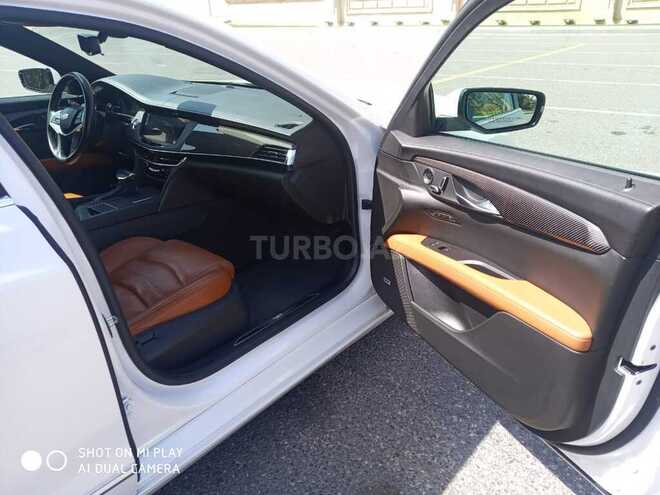 Cadillac  2016, 105,000 km - 2.0 l - Bakı
