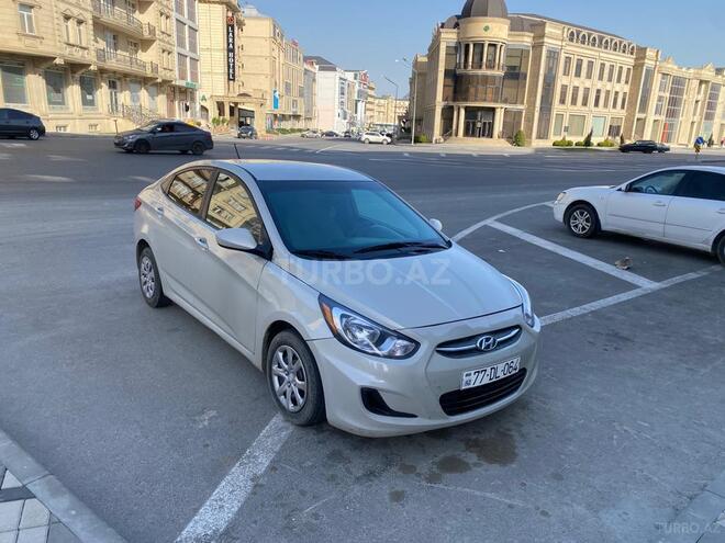 Hyundai Accent 2016, 176,741 km - 1.6 л - Bakı