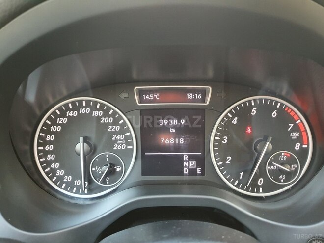 Mercedes A 180 2014, 76,800 km - 1.6 l - Bakı
