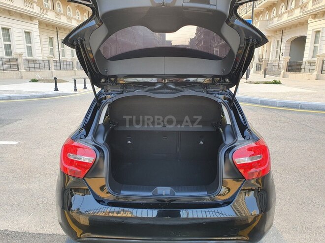 Mercedes A 180 2014, 76,800 km - 1.6 l - Bakı