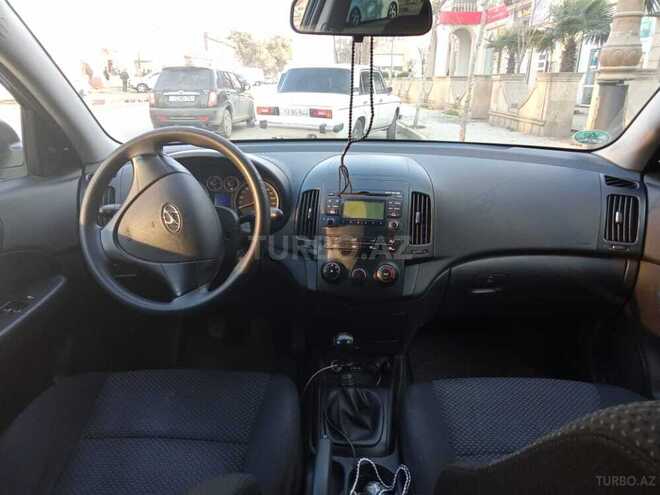 Hyundai i30 2009, 200,000 km - 1.4 l - Biləsuvar