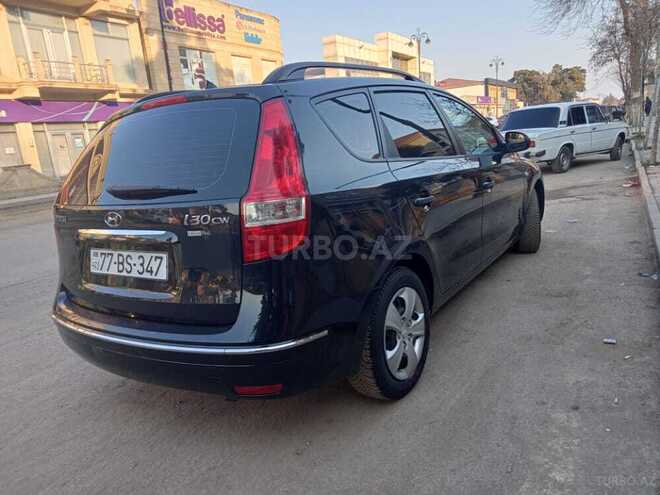 Hyundai i30 2009, 200,000 km - 1.4 l - Biləsuvar