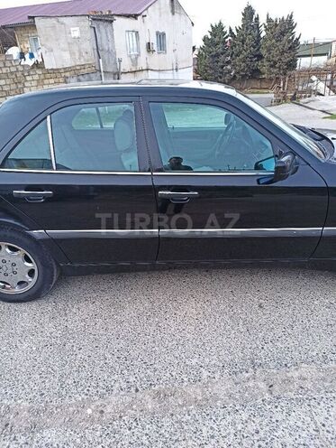 Mercedes C 230 1997, 313,822 km - 2.3 l - Bakı