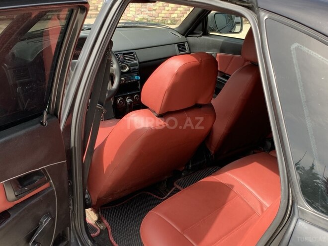 LADA (VAZ) Priora 2009, 200,000 km - 1.6 l - Qusar